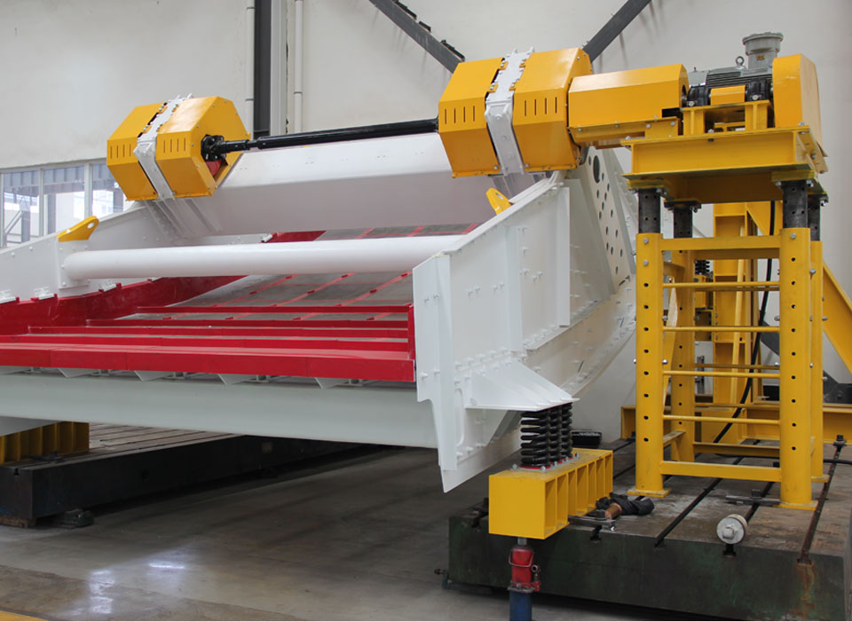 直線振動(dòng)篩篩不干凈怎么辦？詳解原因和解決措施